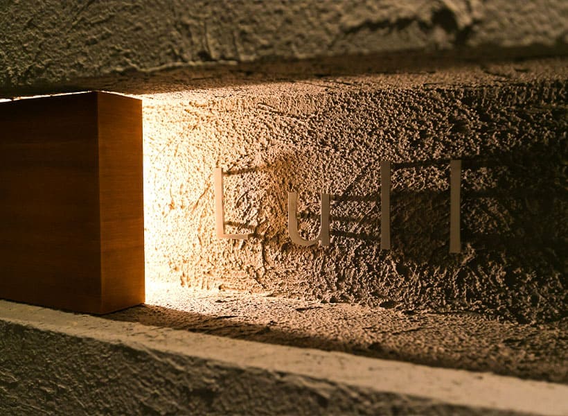 水・光・樹・石など自然美に満ちた温かな空間で、感動的なセレモニーが叶う